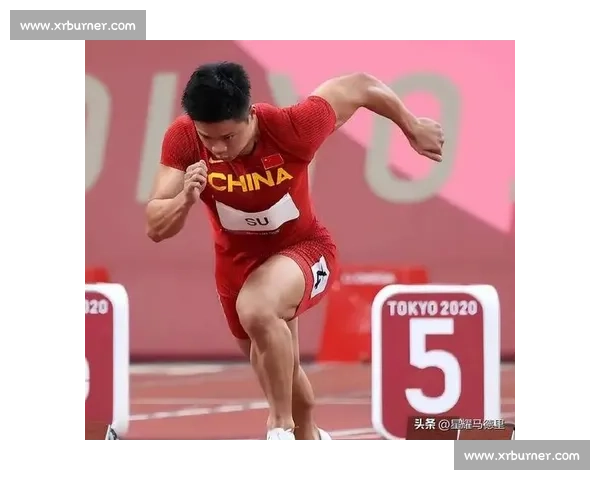 12 岁韩信太炸了!200 米 23 秒 31 破纪录,后程狂飙碾压对手 12 岁韩信太炸了!200 米 23 秒 31 破纪录,后程狂飙碾压对手