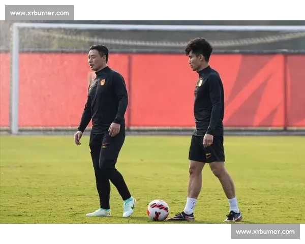 亚泰助教喊话保级:团结抗困,死拼最后两战 亚泰助教喊话保级:团结抗困,死拼最后两战