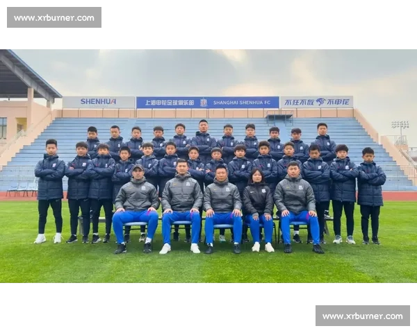 申花 U14 2-0 浙江锁头名 决赛对手明日揭晓 申花 U14 2-0 浙江锁头名 决赛对手明日揭晓